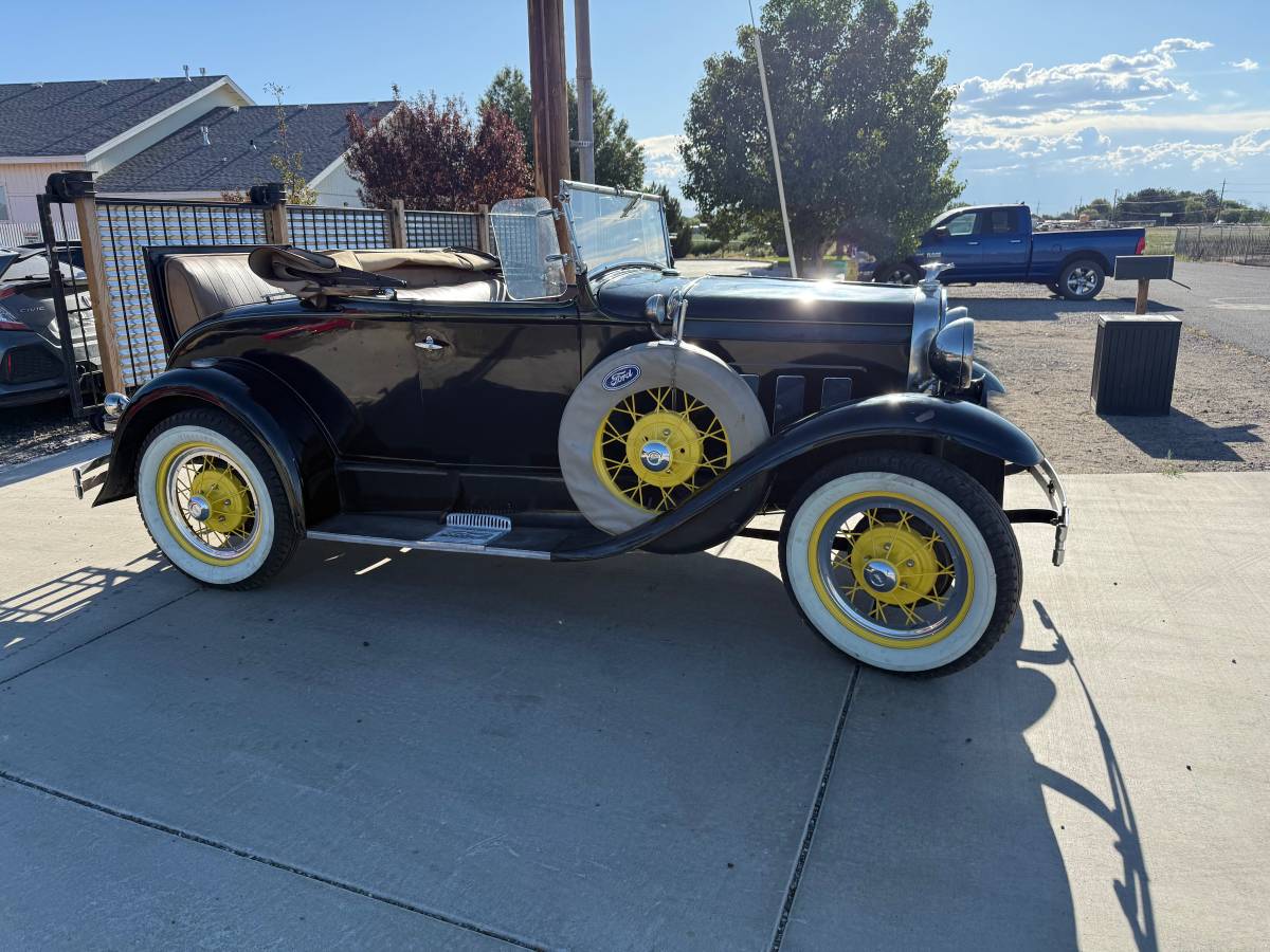 Ford-1930-black-2
