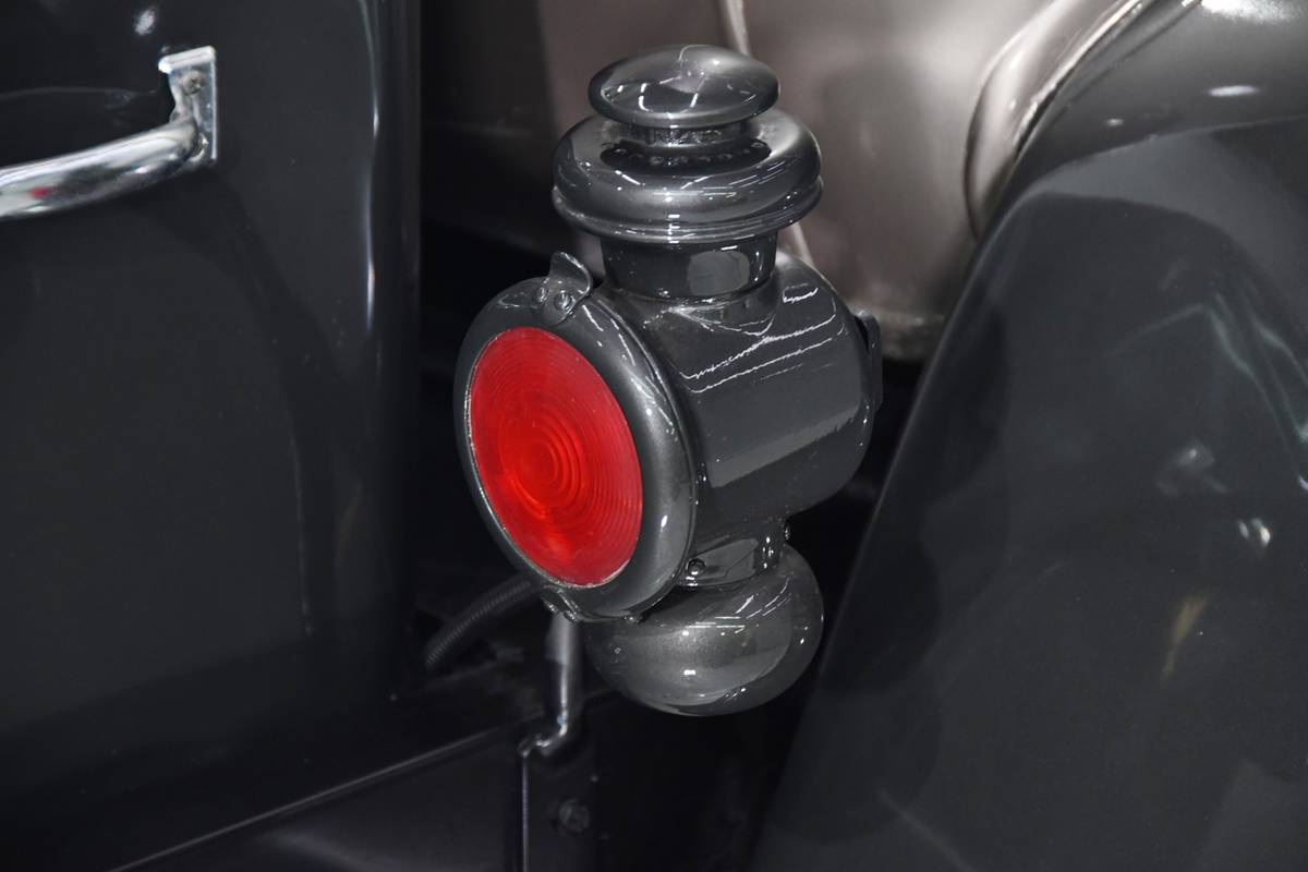Ford-1931-custom-13