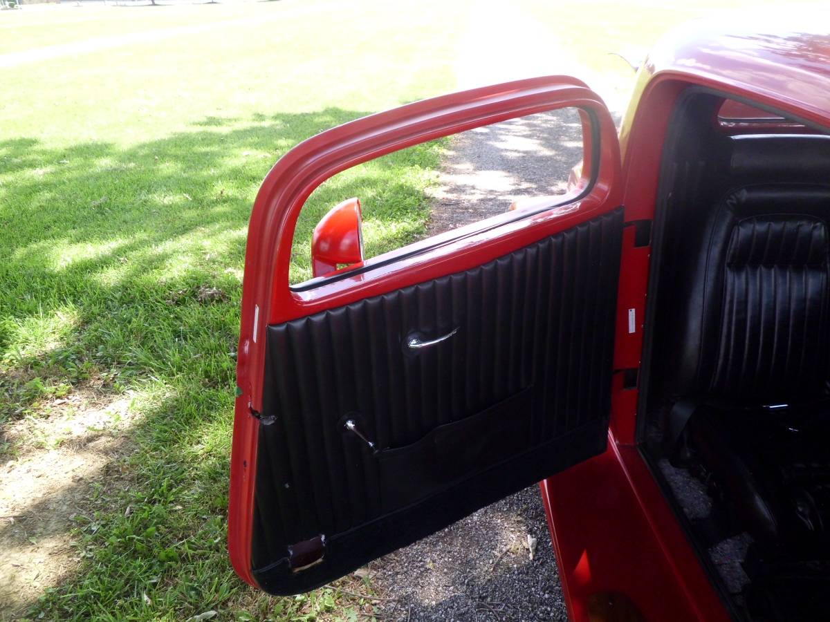 Ford-1934-red-6