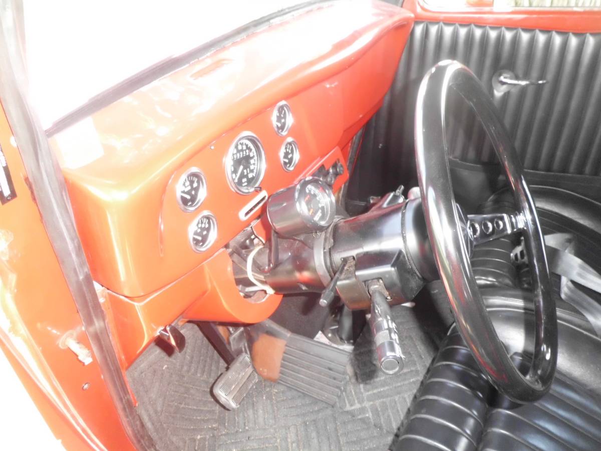 Ford-1934-red-9