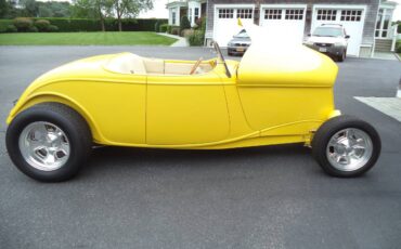 Ford-1934-yellow