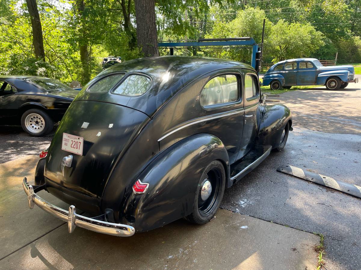 Ford-1940-black-2
