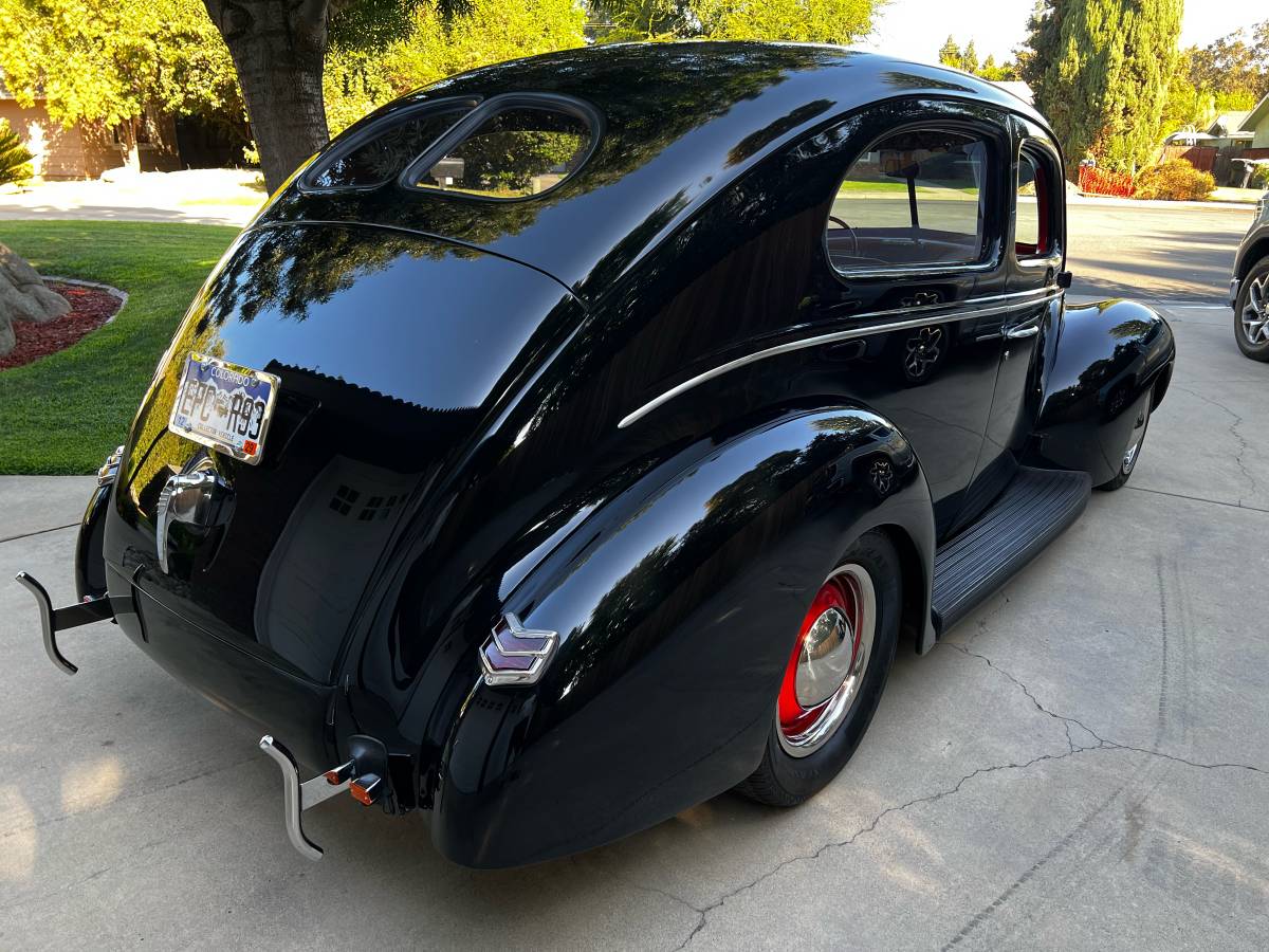 Ford-1940-black-8
