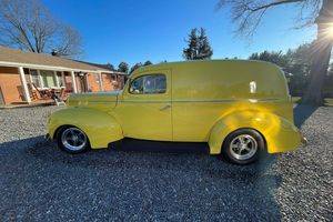 Ford-1940-yellow-12