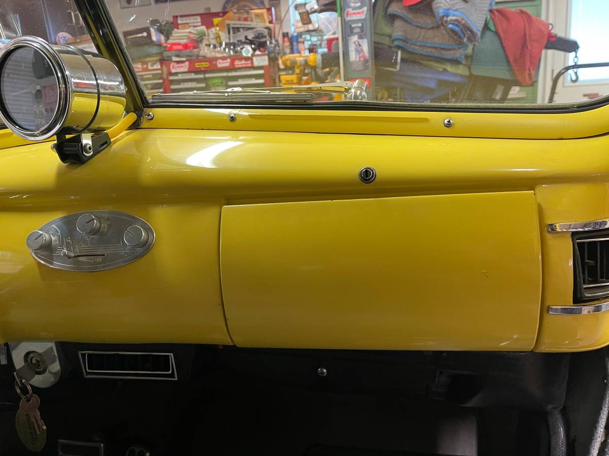Ford-1940-yellow-9