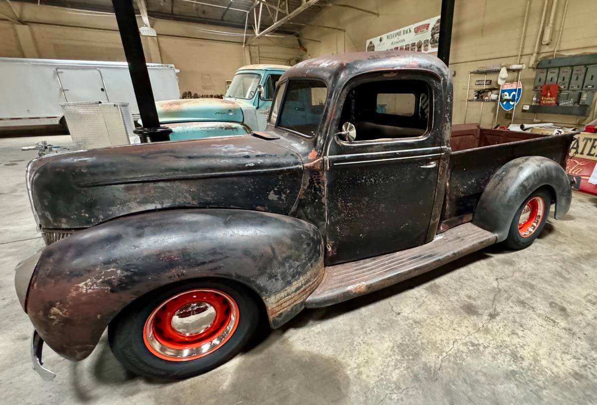 Ford-1941-3