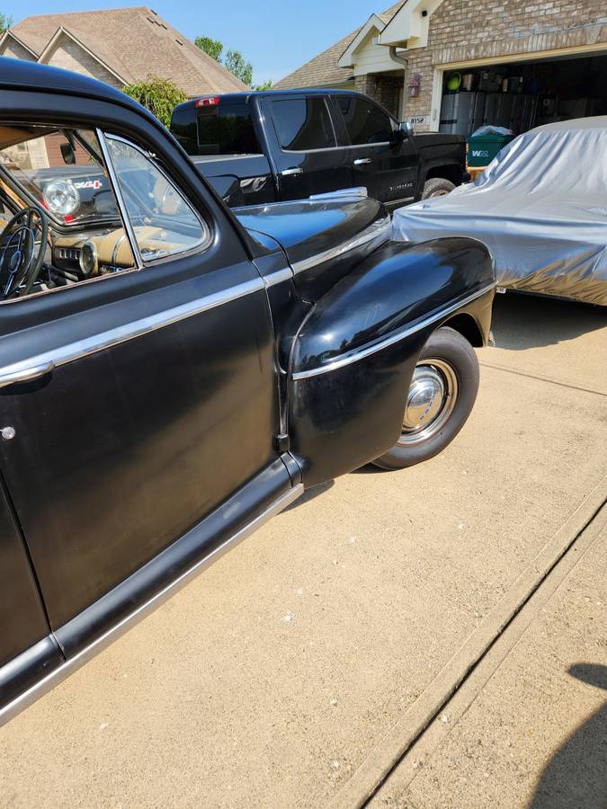 Ford-1947-black-1