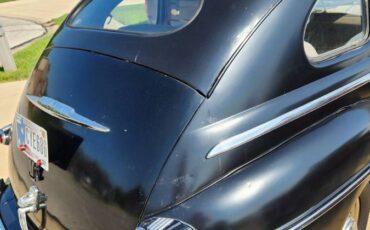 Ford-1947-black-2