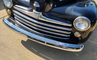 Ford-1947-black-7