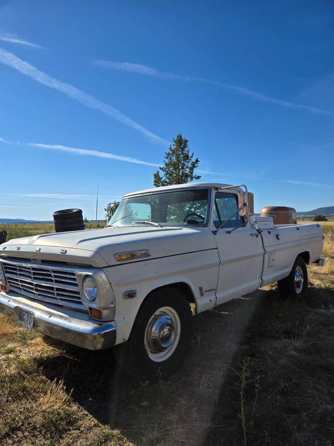 Ford-1969-white-1