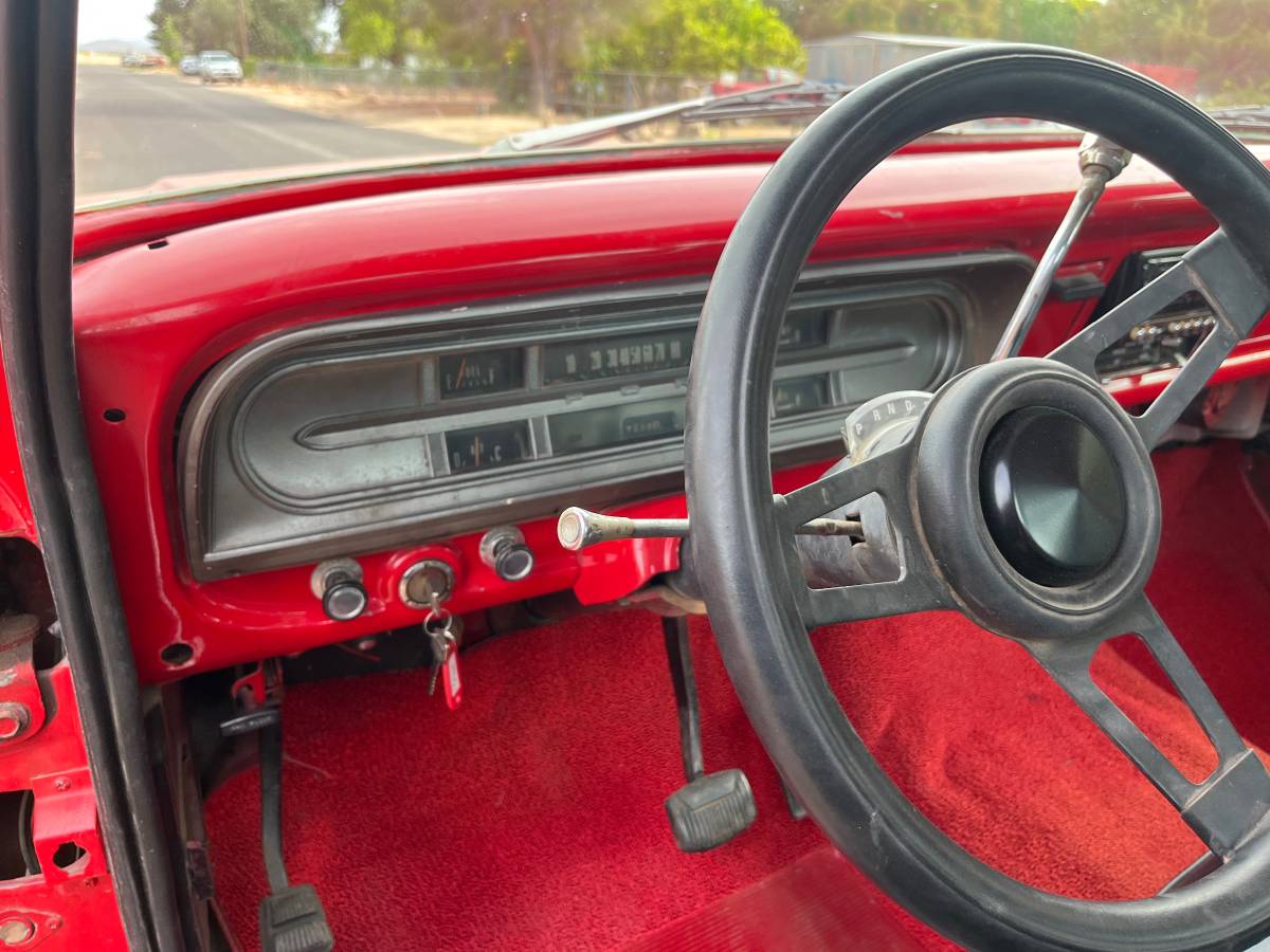 Ford-1972-red-12
