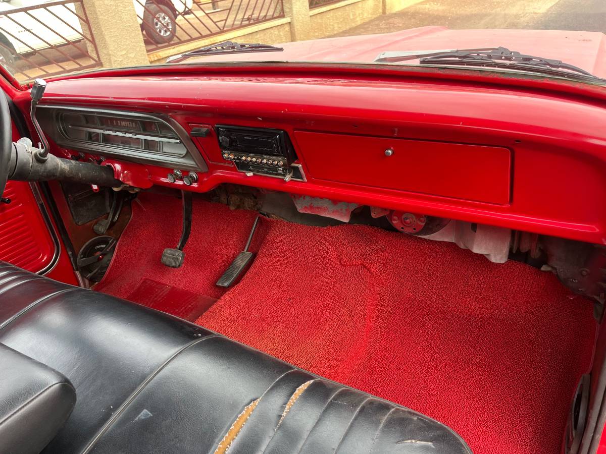 Ford-1972-red-7