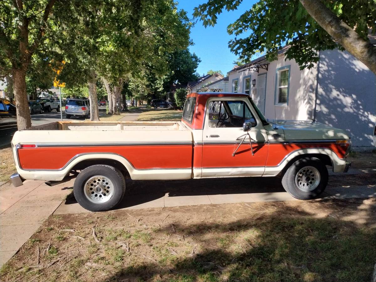 Ford-1978-white-3