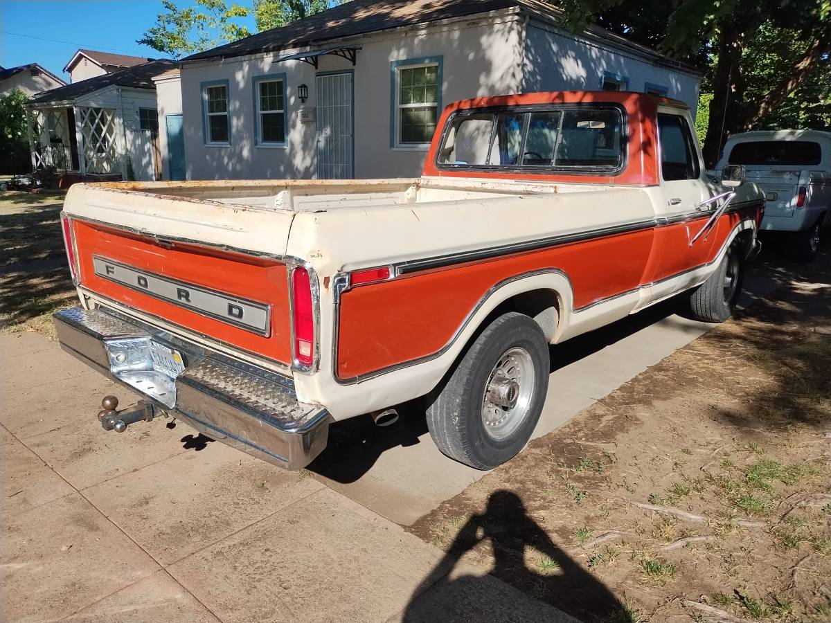 Ford-1978-white-4