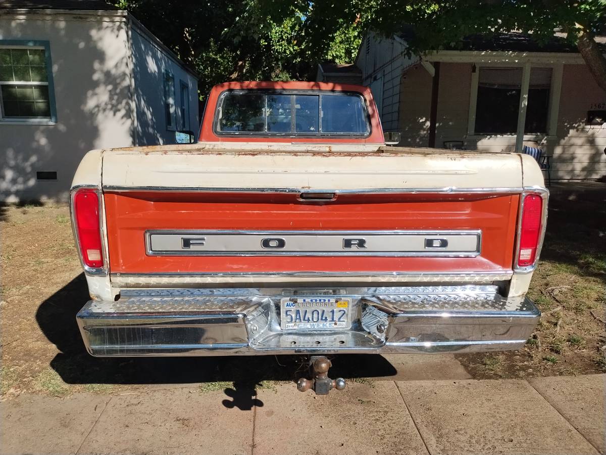 Ford-1978-white-5