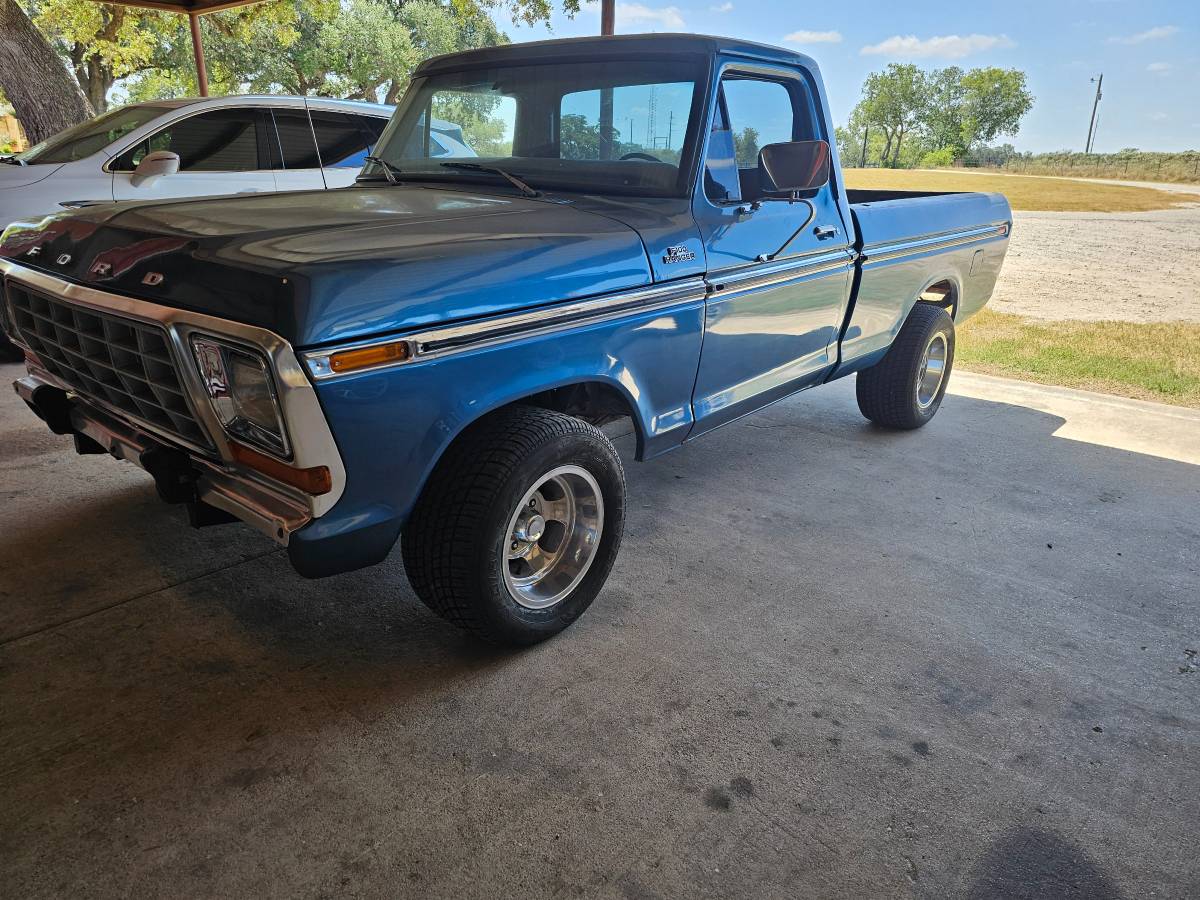 Ford-1979-2