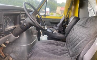 Ford-1990-yellow-3