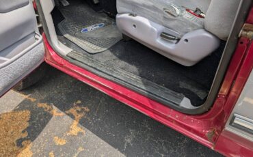 Ford-1995-red-14