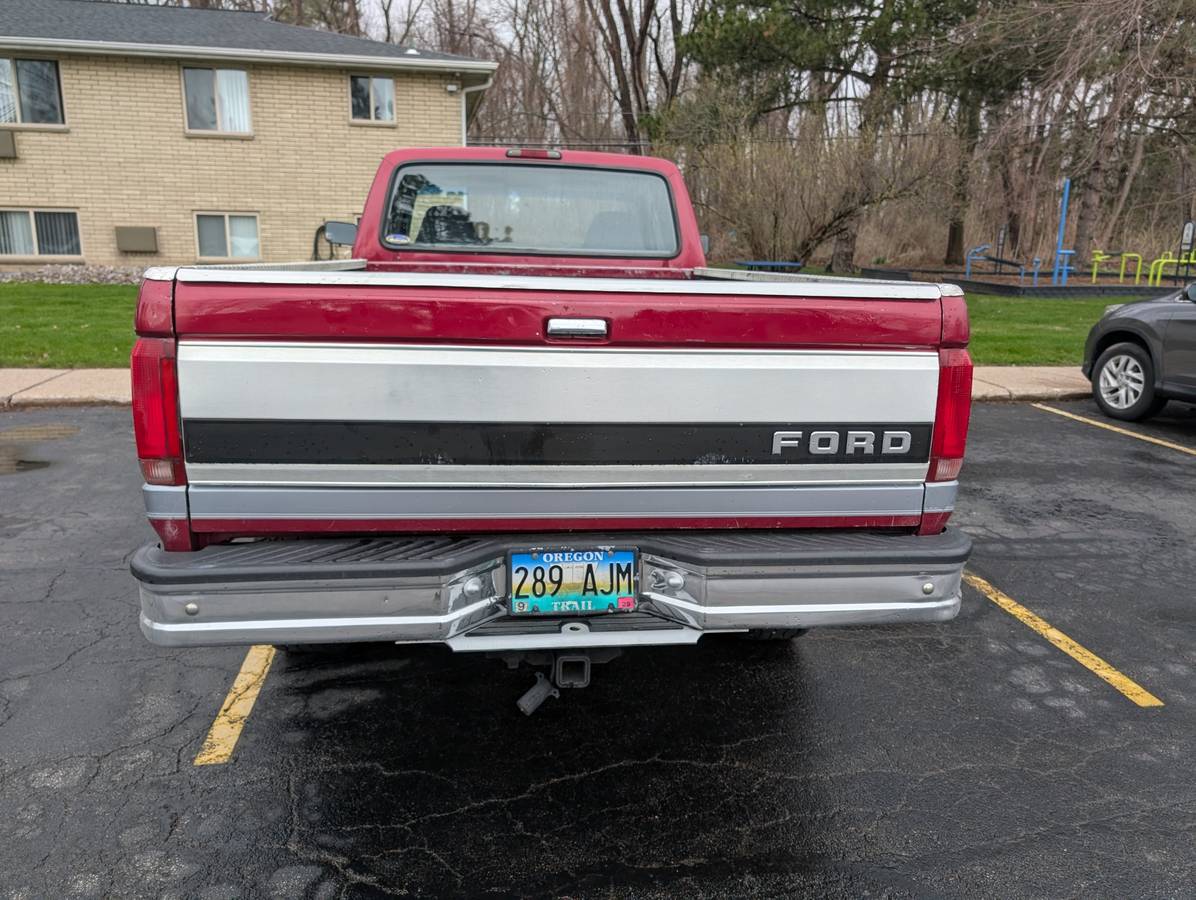 Ford-1995-red-4