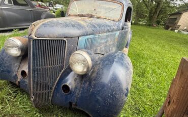 Ford-2-door-sedan-model-68-1936-blue-2