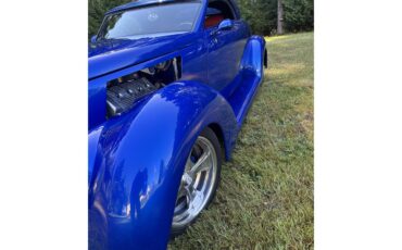 Ford-2-dr-1939-Blue-Red-1