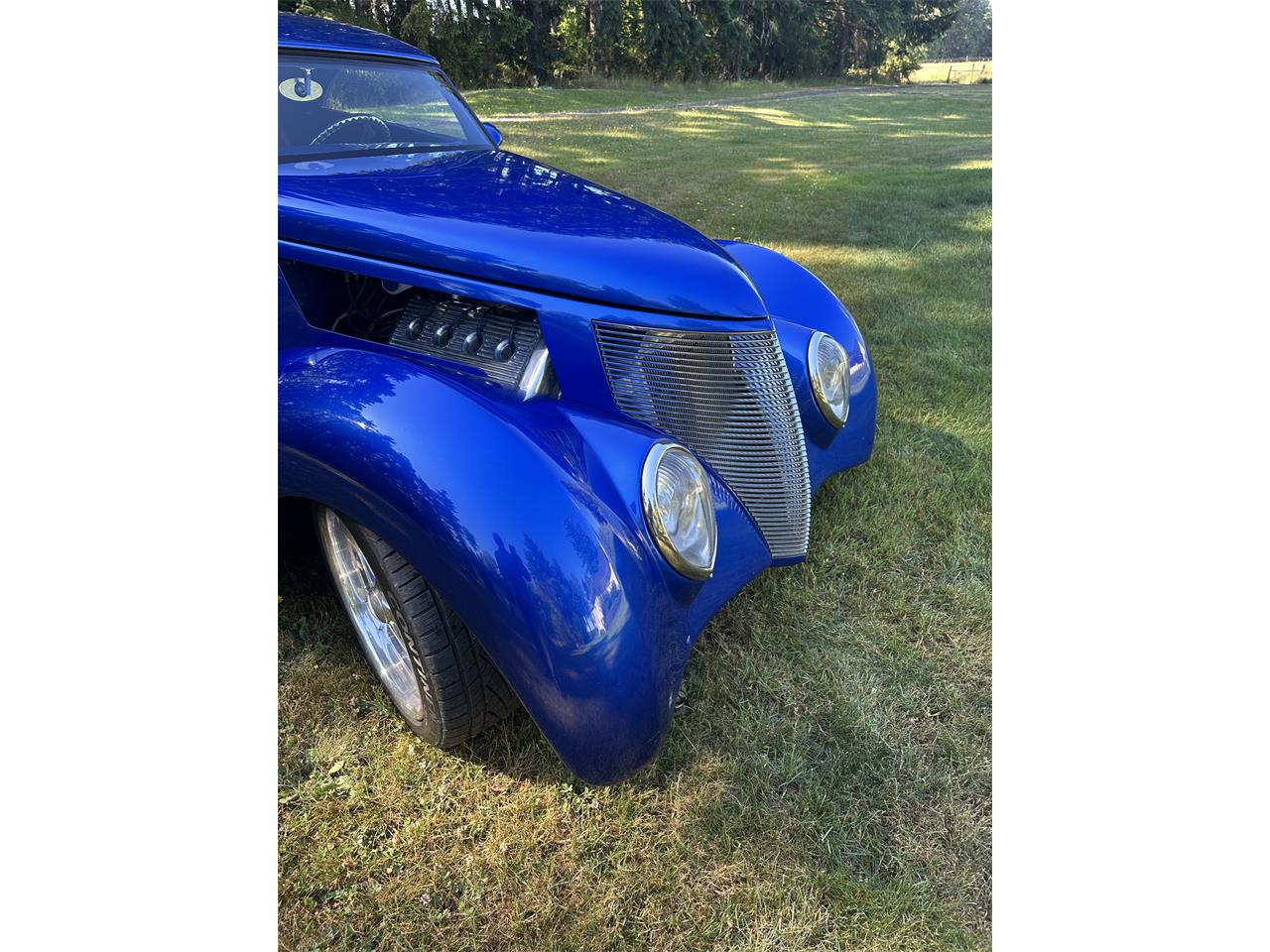Ford-2-dr-1939-Blue-Red-11