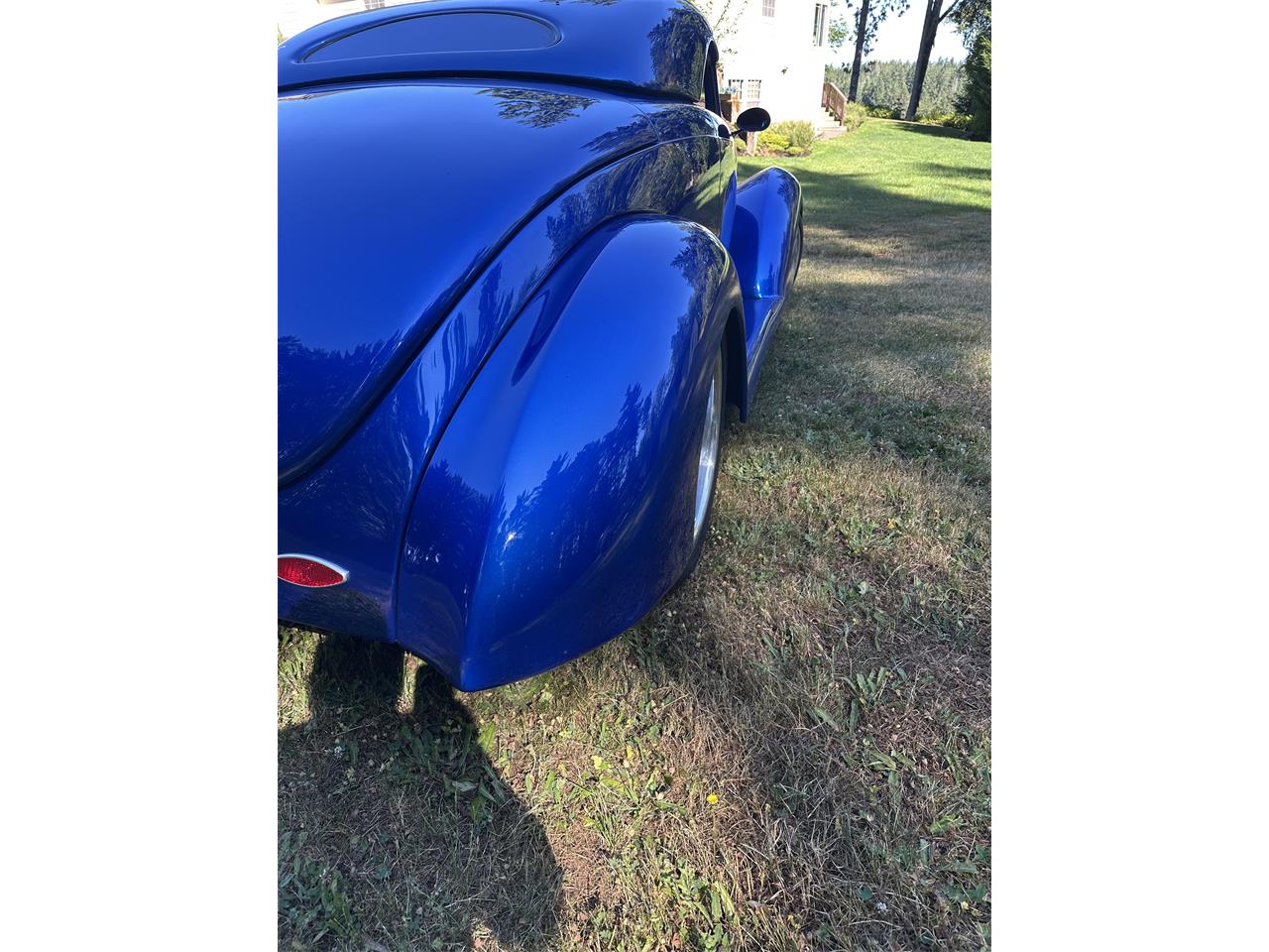 Ford-2-dr-1939-Blue-Red-16