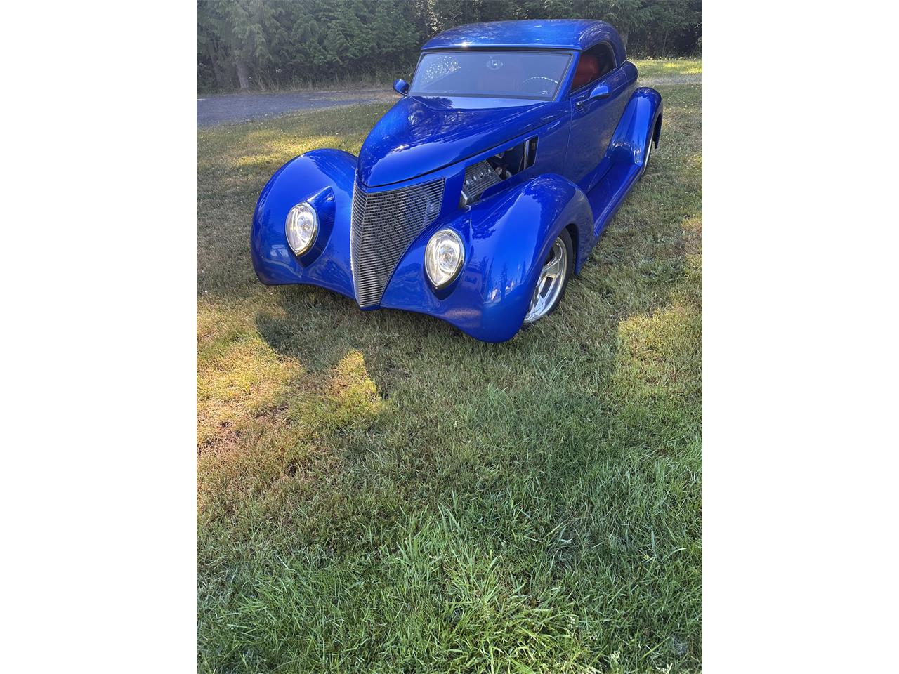 Ford-2-dr-1939-Blue-Red-2