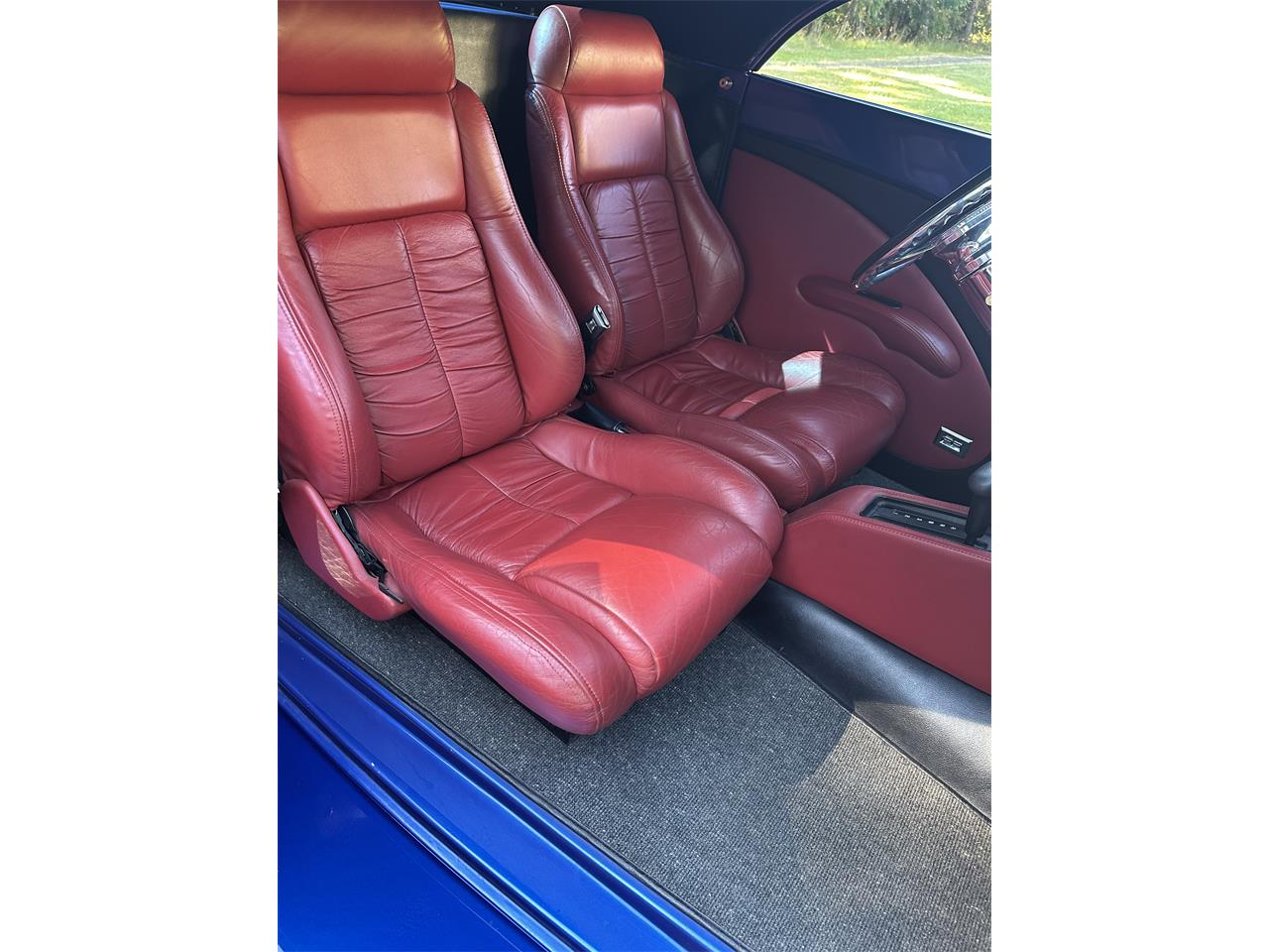 Ford-2-dr-1939-Blue-Red-20