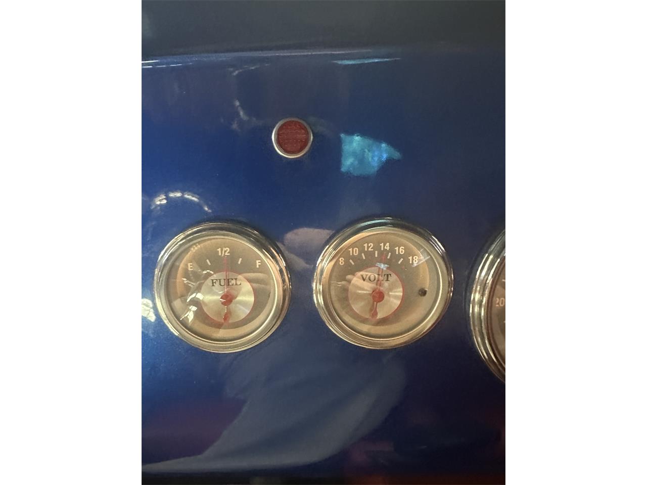 Ford-2-dr-1939-Blue-Red-23