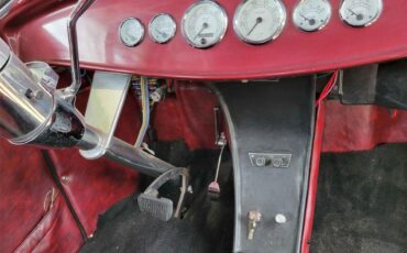 Ford-2-dr-coupe-1930-redwhite-red-7
