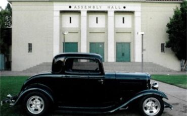 Ford-2-dr-coupe-1932-Black-Gray-2