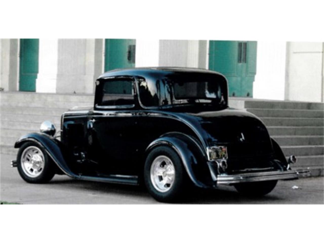 Ford-2-dr-coupe-1932-Black-Gray-9