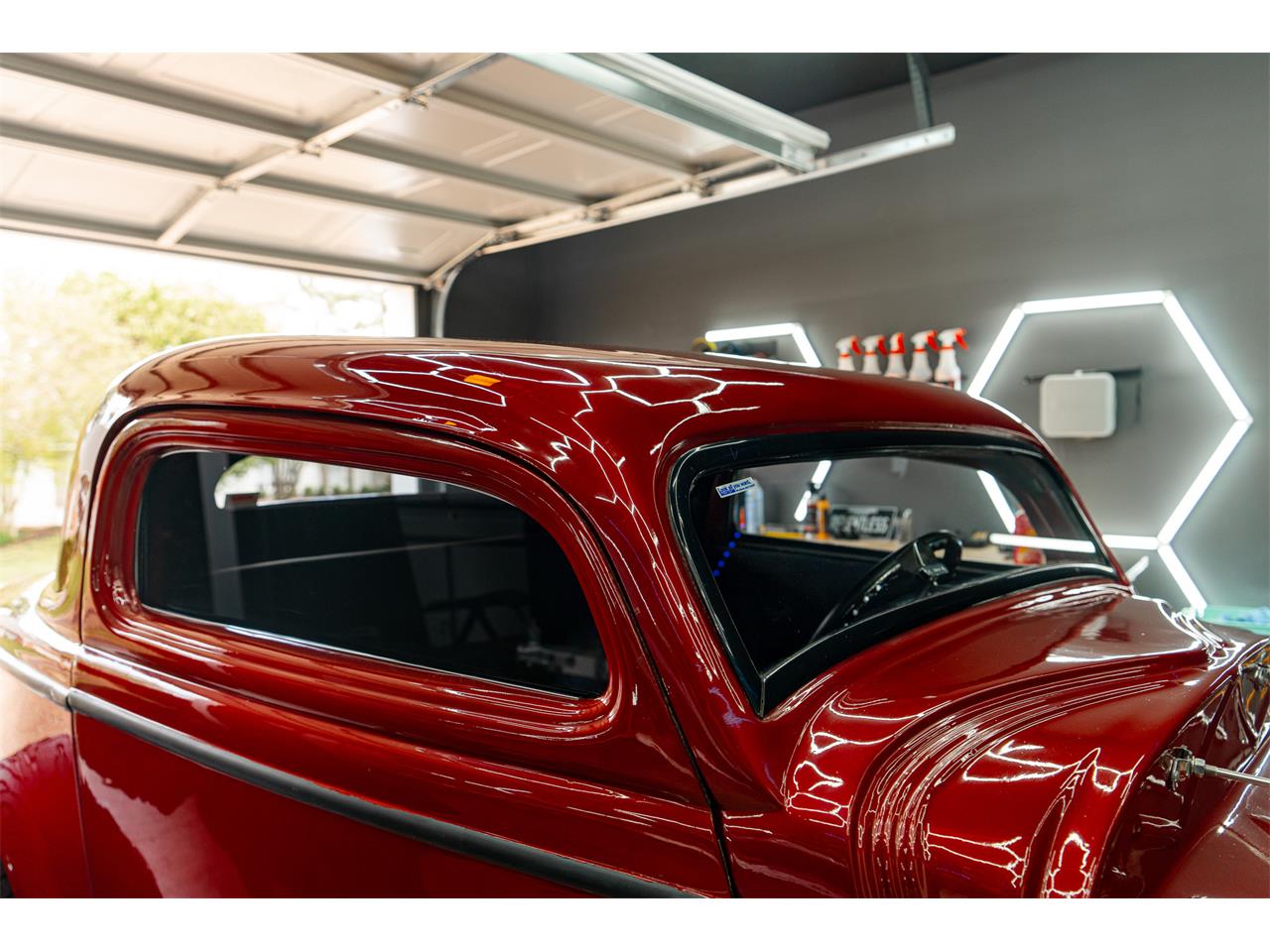 Ford-2-dr-coupe-1934-Burgundy-Wine-Black-37