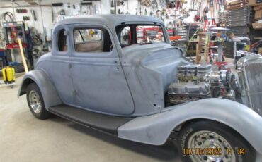 Ford-2-dr-coupe-1934-Primer-nome-2
