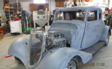 Ford-2-dr-coupe-1934-Primer-nome-7