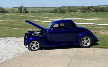 Ford-2-dr-coupe-1936-Burple-2-tone-OstrichCamel-28