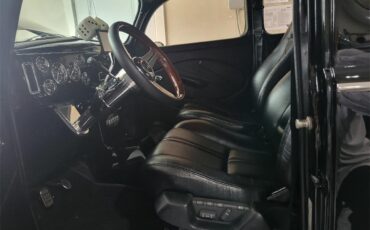 Ford-2-dr-coupe-1939-Black-Black-4