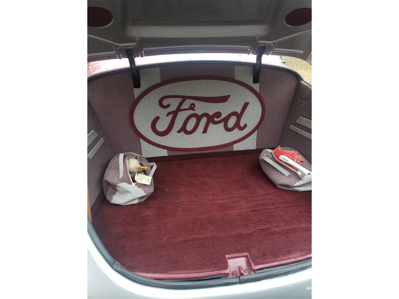 Ford-2-dr-coupe-1940-2Tone-Maroon-amp-Gray-2Tone-Maroon-amp-Gray-4