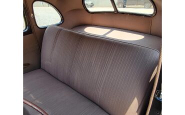 Ford-2-dr-coupe-1940-Black-Tan-3
