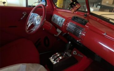 Ford-2-dr-coupe-1940-WHITE-RED-5