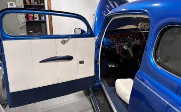 Ford-2-dr-coupe-1941-Blue-White-4