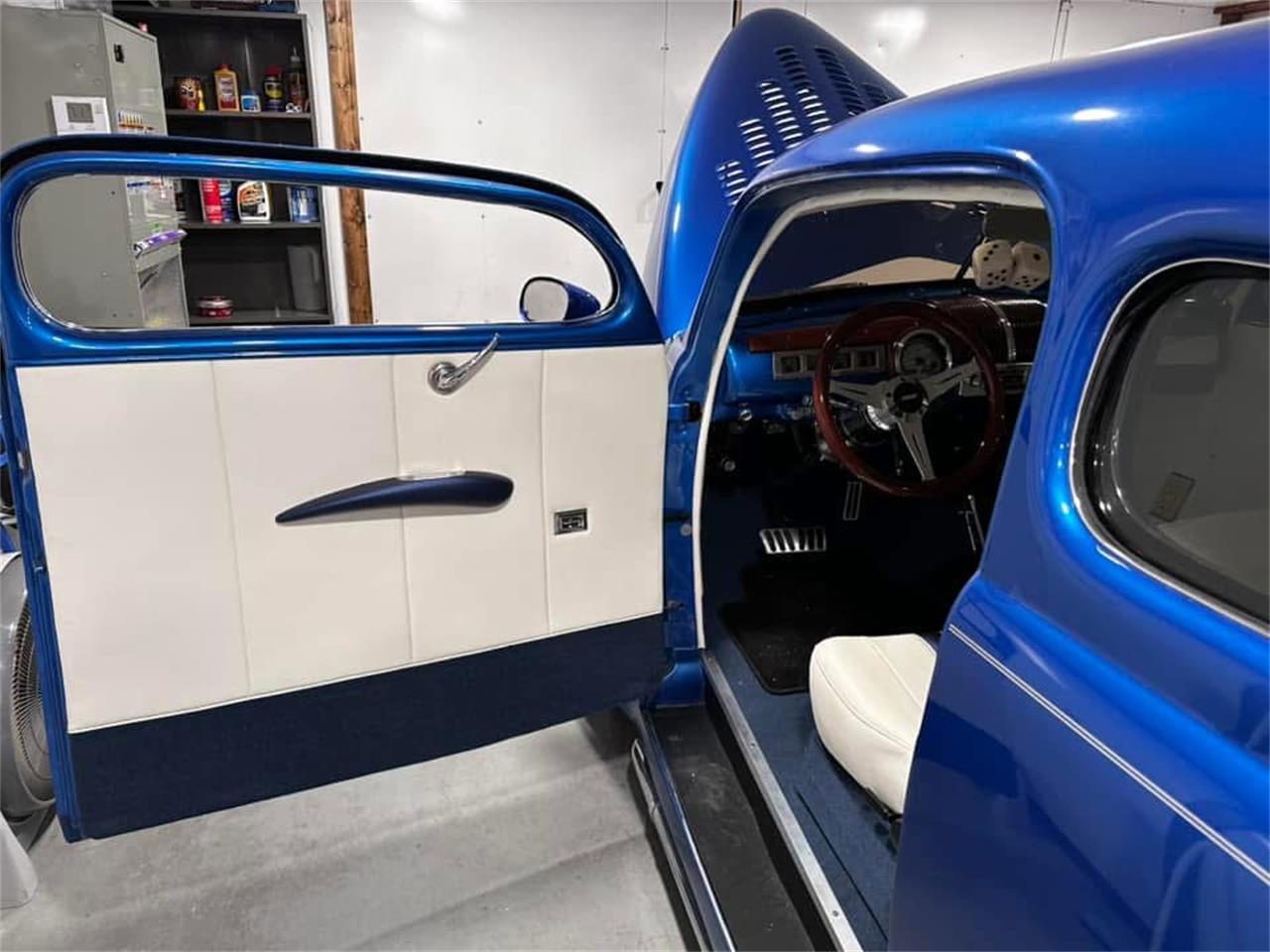Ford-2-dr-coupe-1941-Blue-White-4
