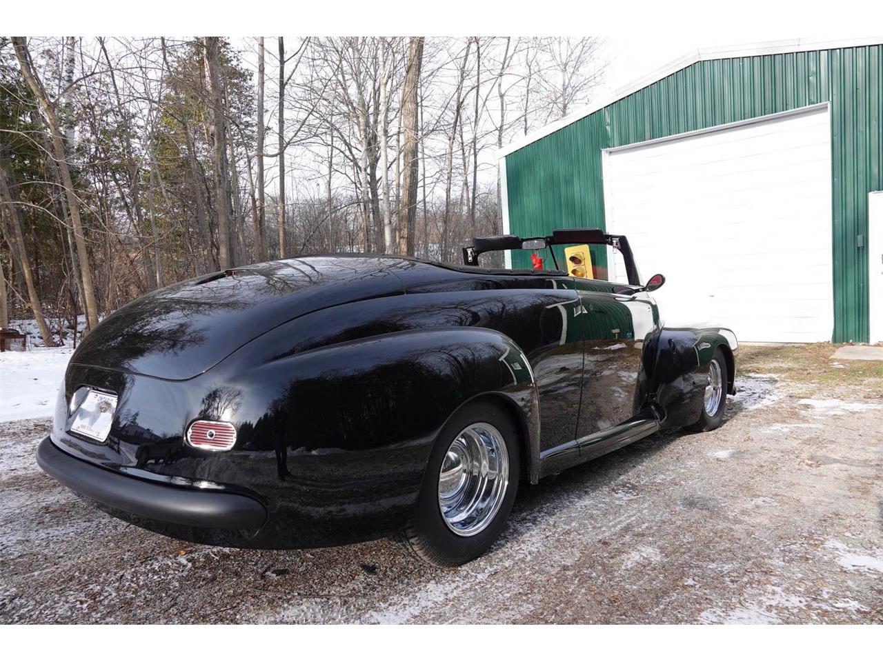 Ford-2-dr-coupe-1947-Black-Red-Vinyl-1