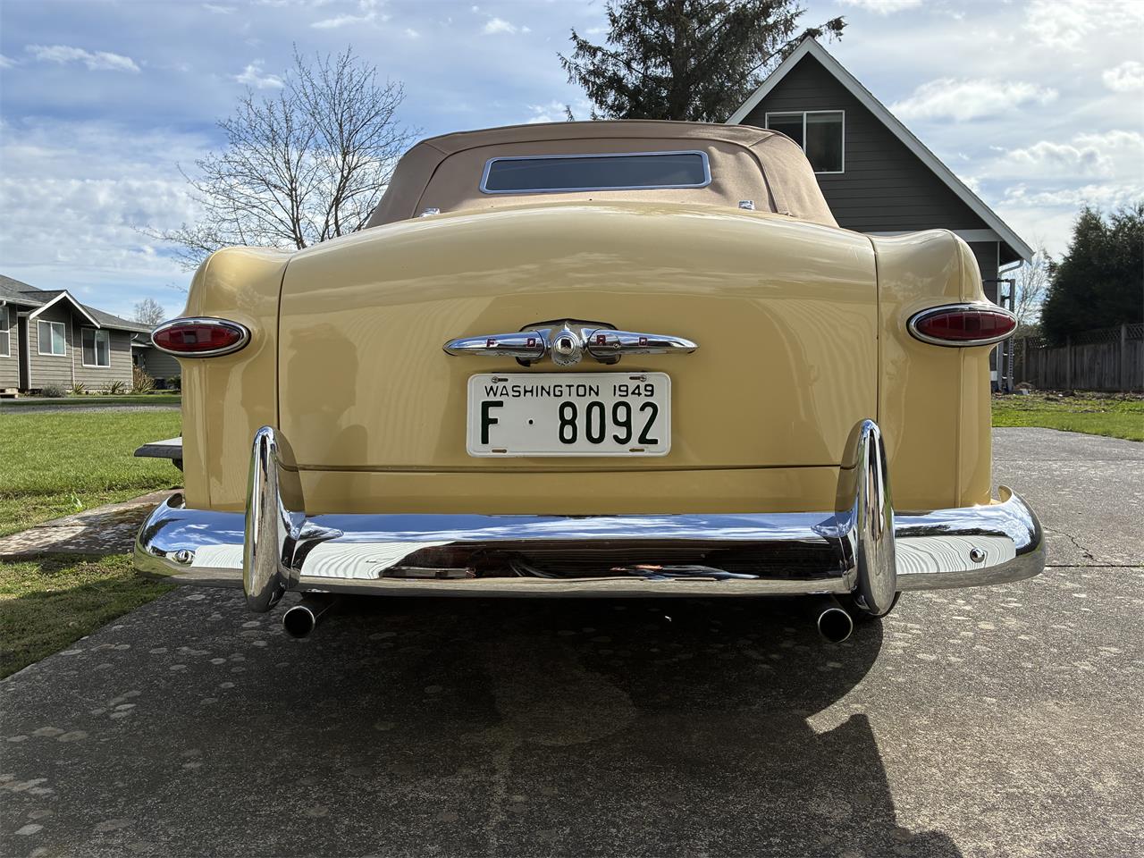 Ford-2-dr-coupe-1949-Mia-Mi-Cream-Tan-11