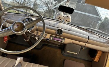 Ford-2-dr-coupe-1949-Mia-Mi-Cream-Tan-18
