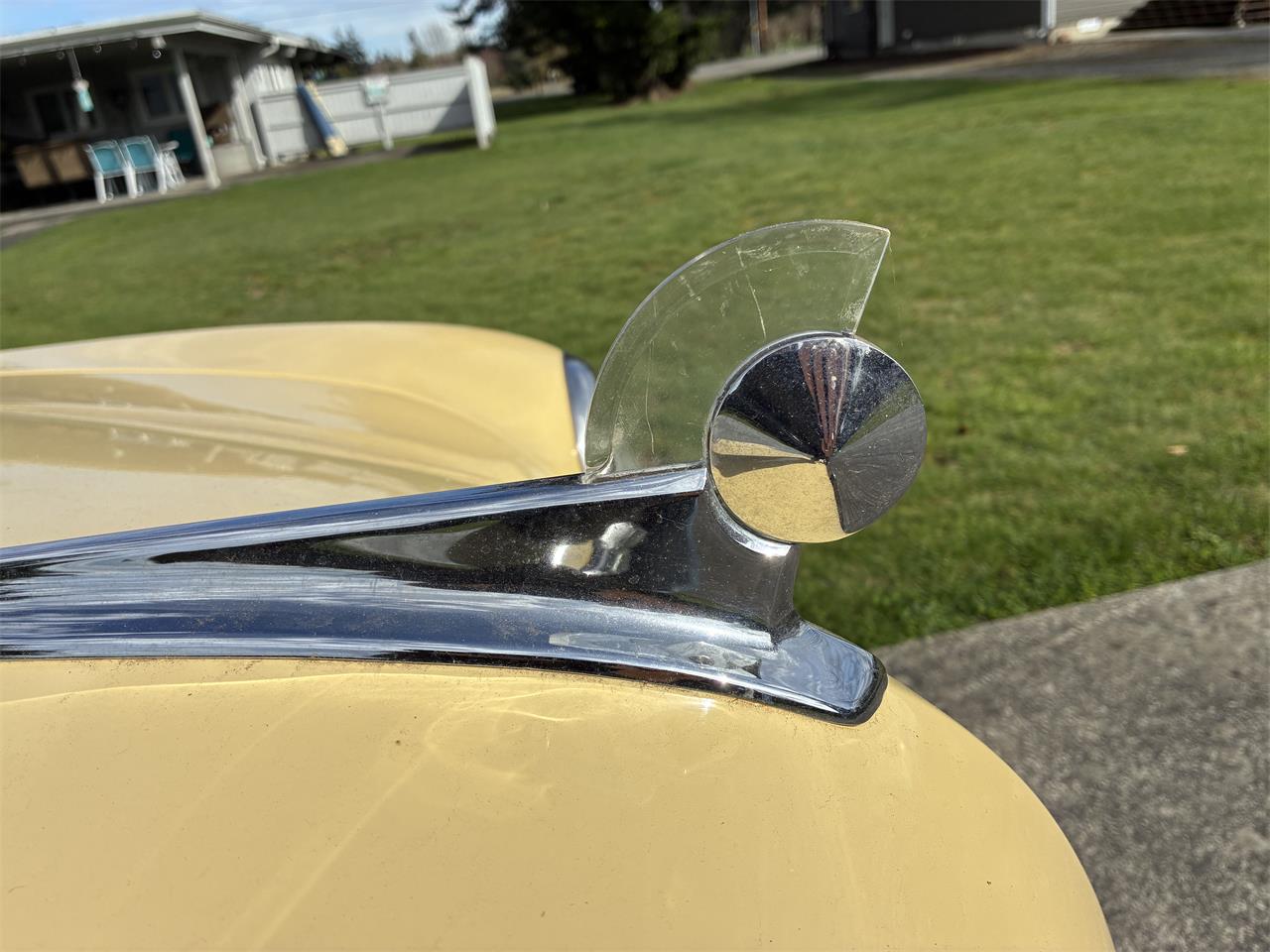 Ford-2-dr-coupe-1949-Mia-Mi-Cream-Tan-3