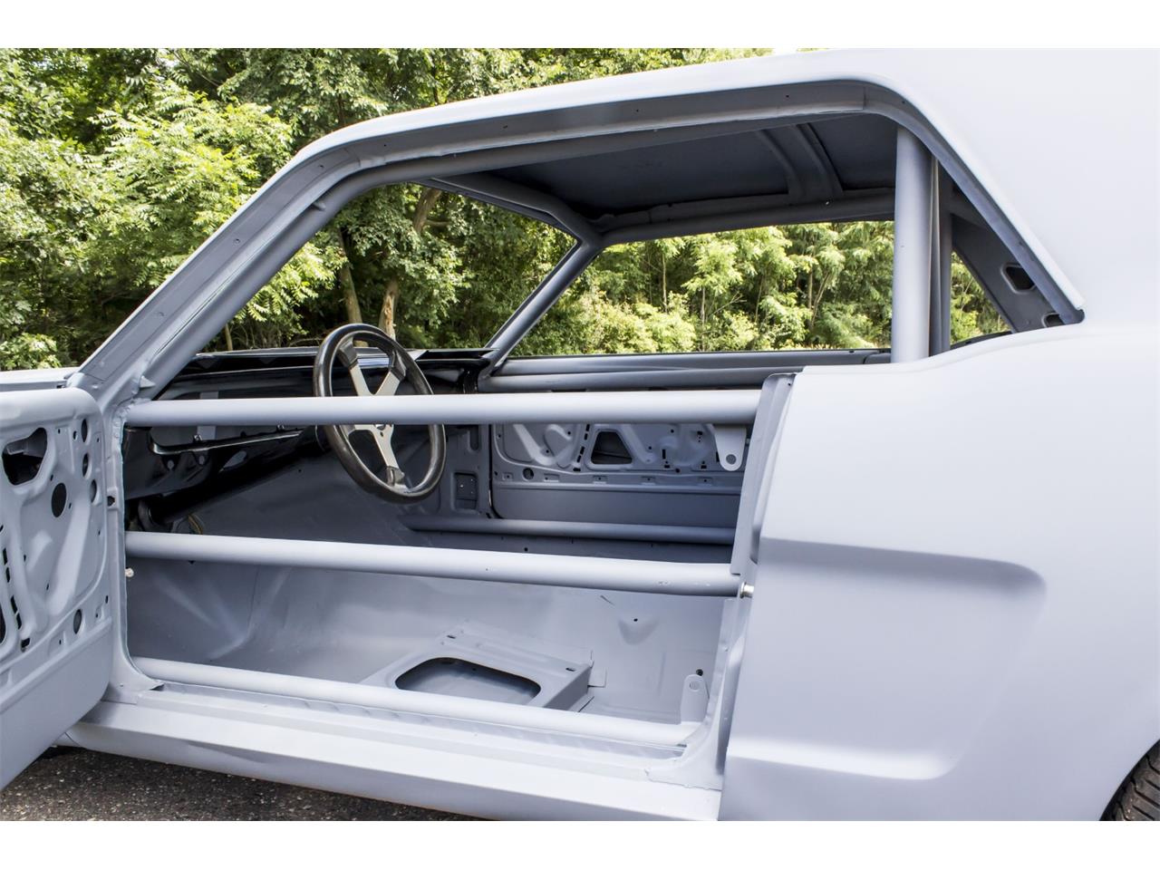 Ford-2-dr-coupe-1965-84