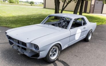 Ford-2-dr-coupe-1965-94