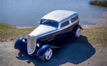 Ford-2-dr-sedan-1933-Blue-amp-Silver-Light-gray-1
